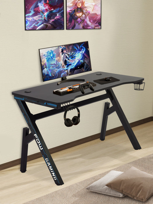 47 Inch Gaming Computer Desk Ergonomic Carbon Fiber PC Table Large Computer Desk PC Gaming Workstation Home Office Desks with Cup Holder Headphone Hook